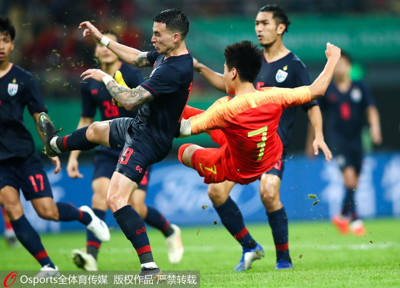  莱比锡红牛新帅首秀遭遇开门黑失利  